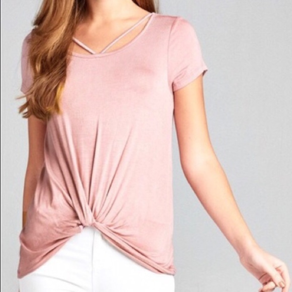 ⭐️Reduced!!⭐️ WILA Twist Hem Short Sleeve Top